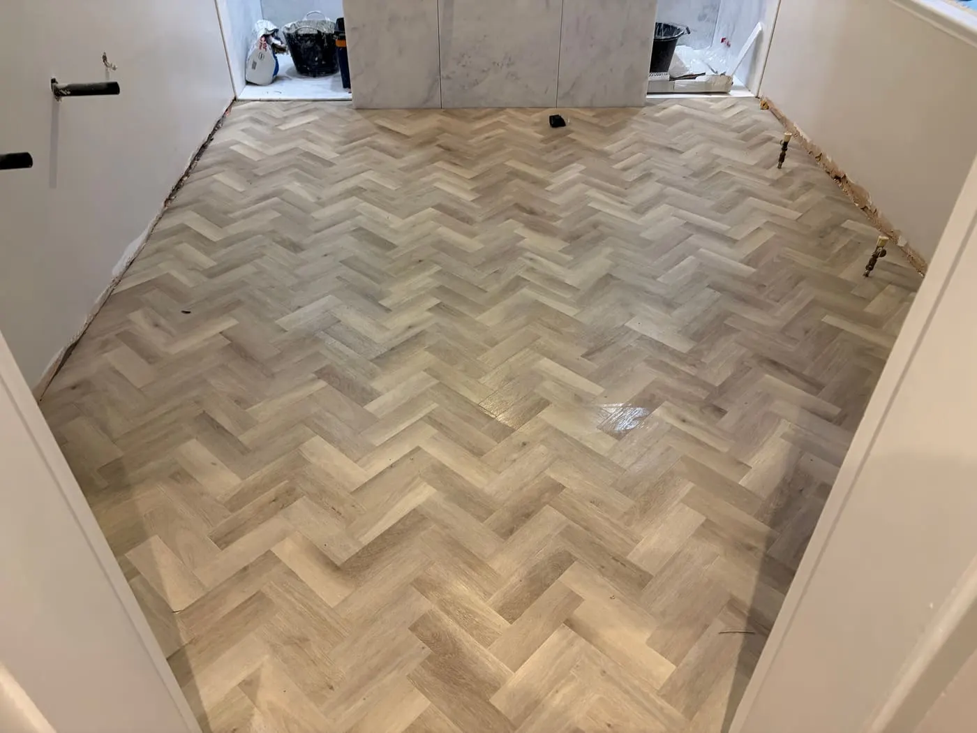 Herringbone parquet hardwood floor